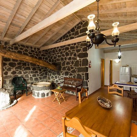 Casa Do Alambique Guest House Santa Luzia  Екстериор снимка