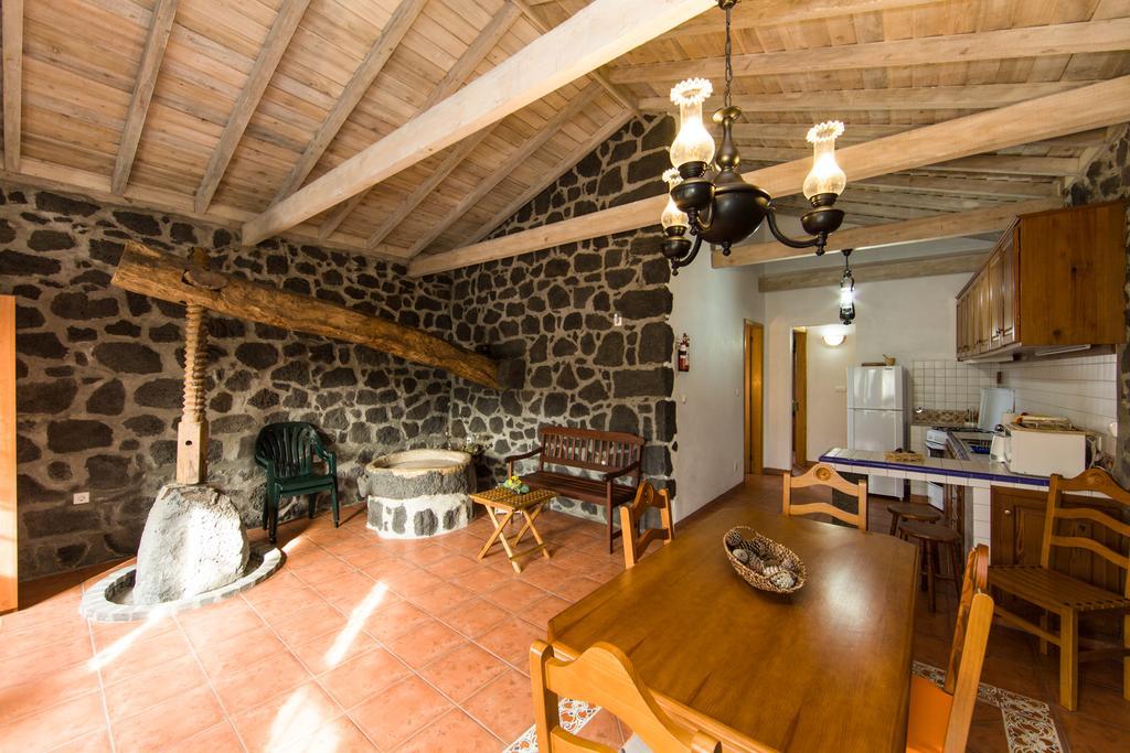 Casa Do Alambique Guest House Santa Luzia  Екстериор снимка
